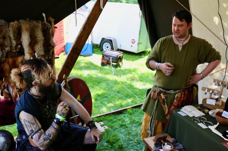 Gabriel Hurd, owner of Newark-based Surt’s Fist Forge, talks shop with Vlad Tovary’s Stephen “Vlad” Polinskli. Both men can take what appear to be blobs of metal and craft them into jewelry, or in Hurd’s case, the occasional sword. Both companies can be found on Facebook. AARON MUSHRUSH PHOTO