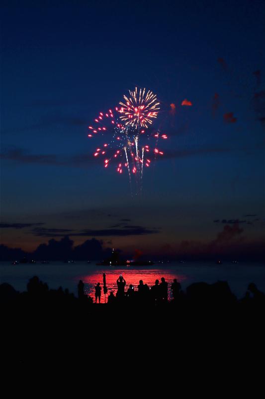 Brilliant red, white and blue, and a lot of “oohs and ahhs” filled the sky Tuesday night. BILL SHULL PHOTO