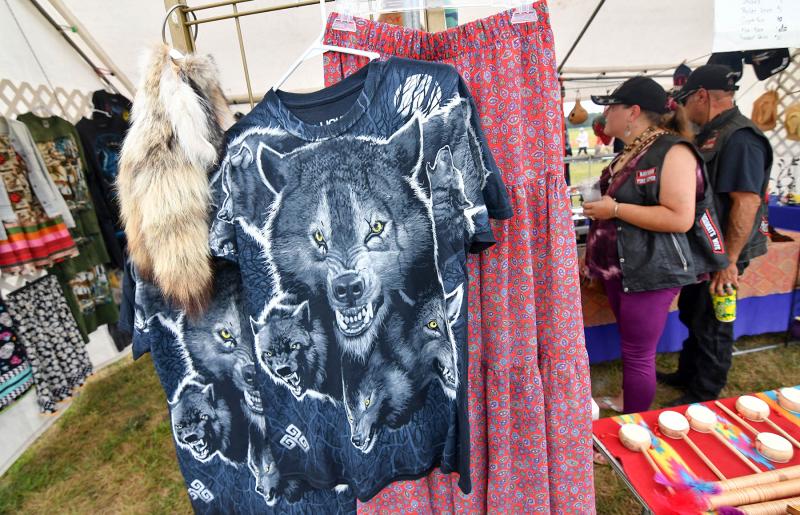 A unique wolf T-shirt was popular from the vendors in attendance. The wolf is a very important animal to the Native Americans since a lot of their spirits came from the wolves, which is very spiritual to them. “Many Native Americans viewed the wolves as the pathfinder or the teacher because it has always been a guide for them, a guide to the spirit world and to this world.”
