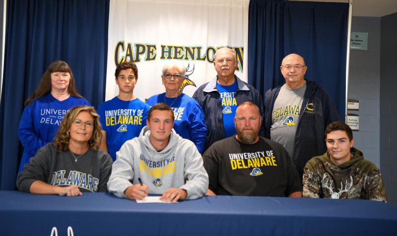 Gage Joseph will attend the University of Delaware to play baseball.
Shown in back are (l-r) Cheryl Joseph, Trig Joseph, Lynn Mitchell, Harry Joseph and Wayne Mitchell. In front are Kristin, Gage, Clay and Mitch Joseph.