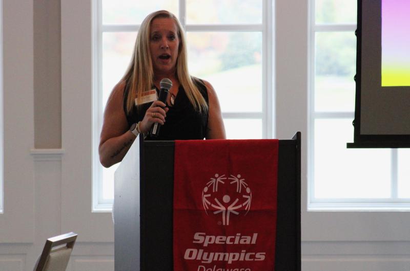 Special Olympics Delaware’s Amy Zook, a board of directors member, welcomes guests and athletes to lunch at The Clubhouse at Baywood Greens.