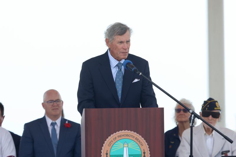 Retired Cmdr. John Burke, U.S. Navy, was the keynote speaker. “We’re called to remember those who gave the gift of their lives, so we can continue to enjoy our freedom,” he said.