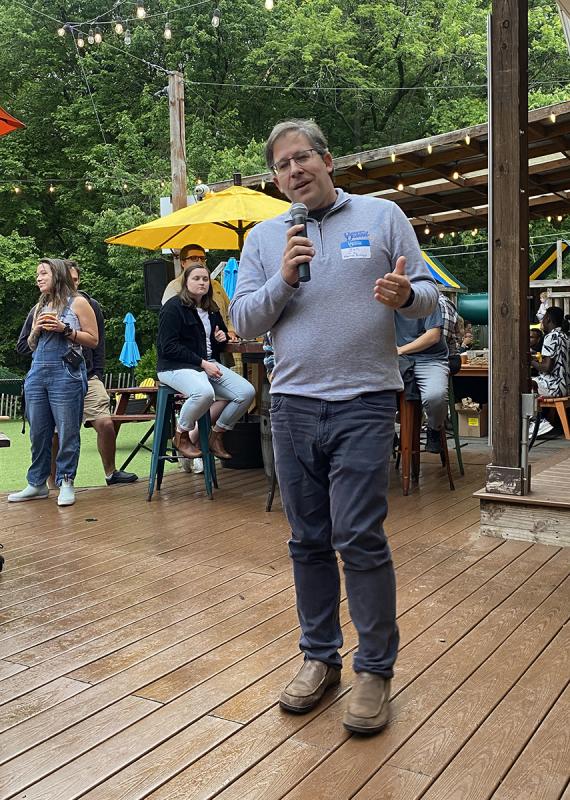 Jon Cohen, a professor of marine biology and the coordinator of UD’s undergraduate marine biology program, discusses microplastics and blue crabs.