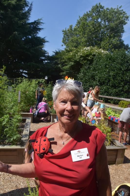If there were a Best Dressed contest, Lewes in Bloom volunteer Marilyn Vai would take the top prize.