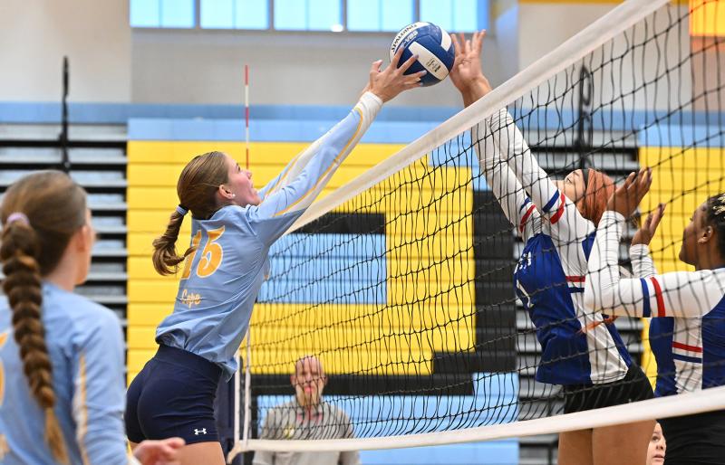 Cape junior Amalia Fruchtman, left, jousts with Dover’s Kaylei Yearsley in the Senators’ 3-1 win over the Vikings.
