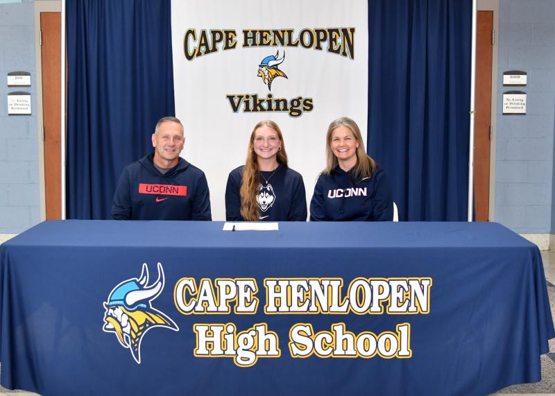 Ava Calciano signed to play softball at UConn. Shown are (l-r) Chris Calciano, Ava Calciano and Nicole Mohacey.