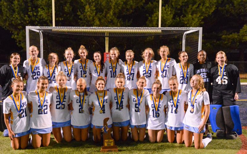 The Cape field hockey team won the Division I state championship with 2-1 victory over Smyrna. Shown in back are (l-r) Izzy Mekulski, Ellen Ramsey, Teagan Baker, Grace Heers, Isabel Mastrangelo, Claire Lopez, Ally Diehl, Norah Block, Lina Frederick, Macy Steinwedel, Addison Breneman, Jurnee White and Myla Smith. In front are Emily Wells, Atia Sabbagh, Allaire Burton, Avary Miller, Alysa McCarthy, Layla Conn, Makenzie Todd, Regan Best and Mairead Rishko. DAVE FREDERICK PHOTOS
DAVE FREDERICK PHOTOS