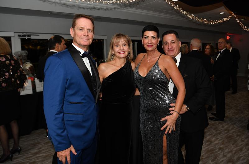 Having a great time are (l-r) Bill and Kelly Zolper, Kim Schaeffer and Peter Campanella.