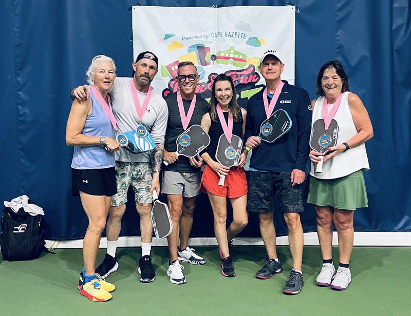 In mixed doubles 3.5-4.0 play, Steven Fretwell and Lisa Ferrel won gold, Timothy Hamaker and Merri-Ellen James won silver, and Christine Dorman and Matthew Wade won bronze.