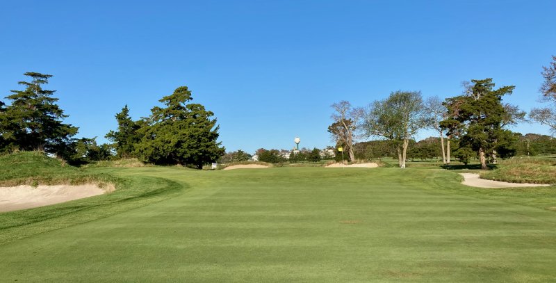 The seventh hole of the Bay Course at Seaview Resort in New Jersey, site of the ShopRIte LPGA Classic. LPGA veteran Sarah Kemp’s tee shot landed on the cart path right of the fescue mound on the right, below a thick set of tree branches. She still made par, which most of us couldn’t. FRITZ SCHRANCK PHOTO