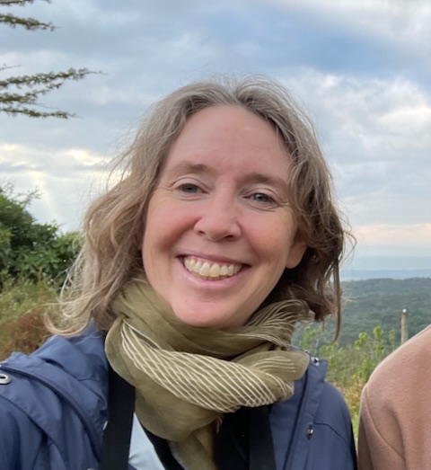Stanford presents excellence in teaching award to Sibyl Diver