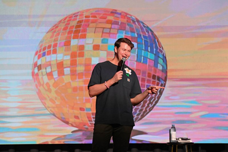 Comedian Zach Zimmerman takes the stage Aug. 30, bringing his hilarious set to the Rehoboth Beach Convention Center.