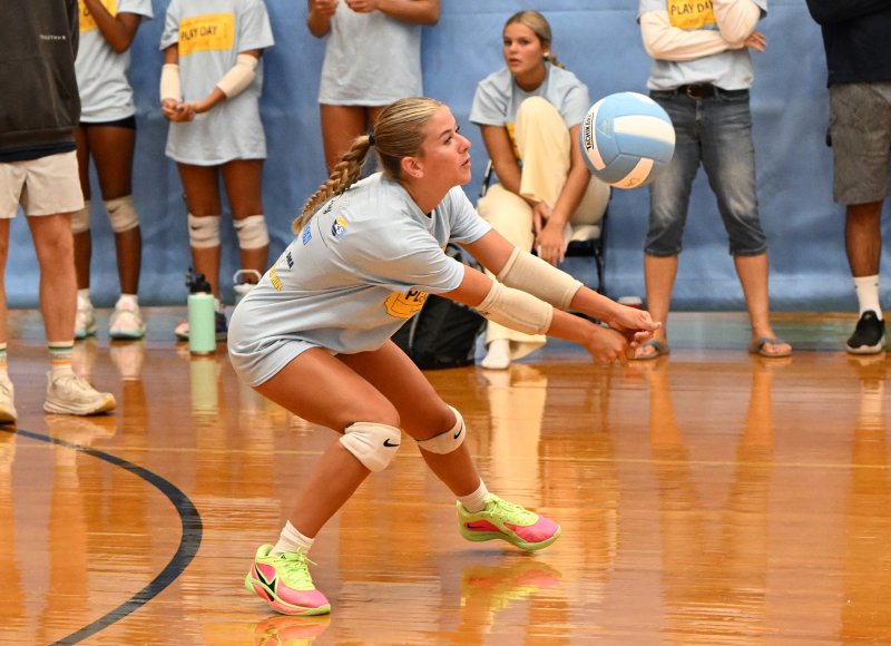 Cape senior Rylee Ockels returns a Conrad serve.