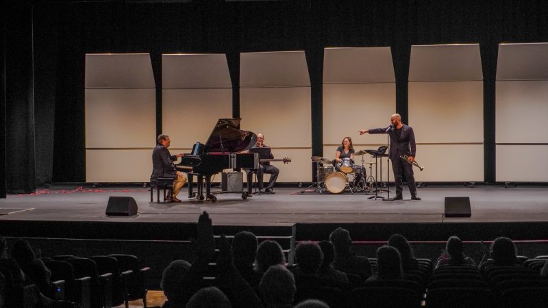Music teachers shine at faculty recital