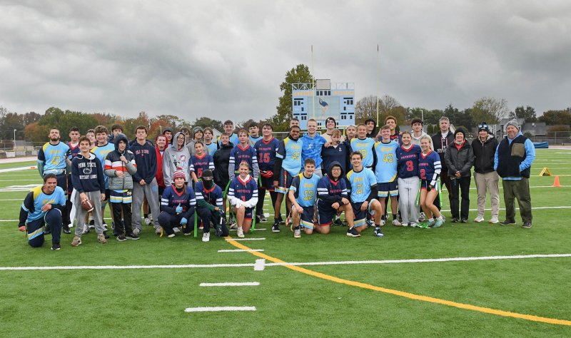 The Cape and Newark Charter squads get together for a group picture after the Vikings’ victory. DAN COOK PHOTOS