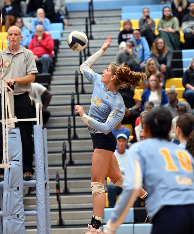 Senior Amalia Fruchtman slams a kill for the Vikings.