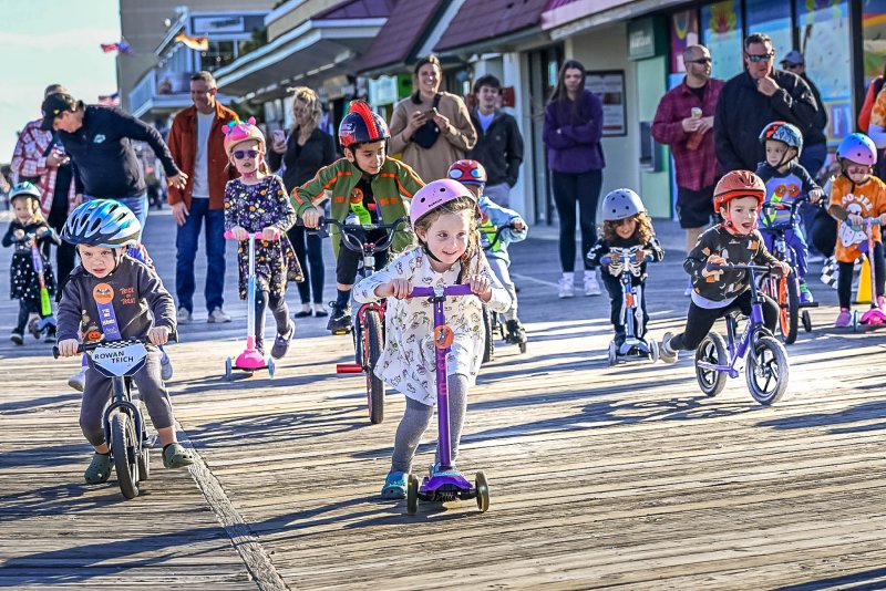 Brock Horner, 4, speeds through the course and leads the pack during the annual Sea Witch Tyke Bike event on Friday afternoon. DAN COOK PHOTO