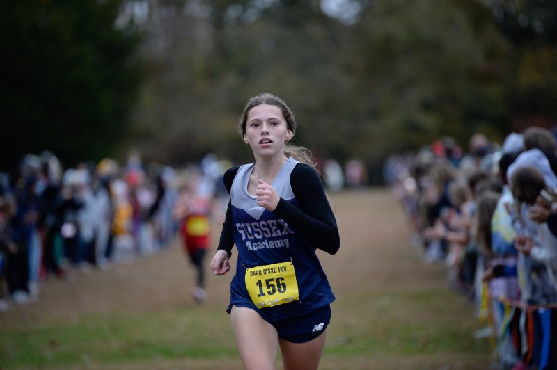 Eva Piper of Sussex Academy scampers home.