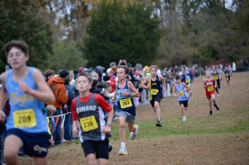 Bennett Curry of Fred Thomas takes a look into the crowd.