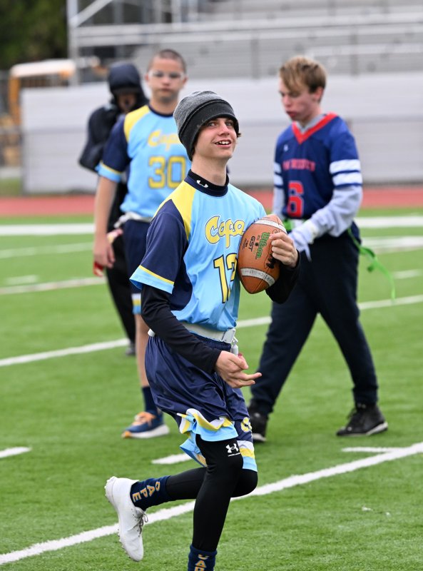 Sophomore Xavier Zimmer runs for a long gain for the Vikings.