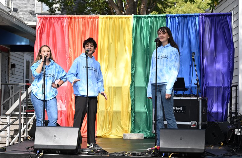 Clear Space singers perform songs from the show “Reefer Madness” and “Annie.”