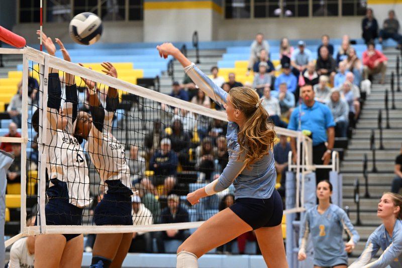 Cape junior Harper Mamele pounds a kill shot.
