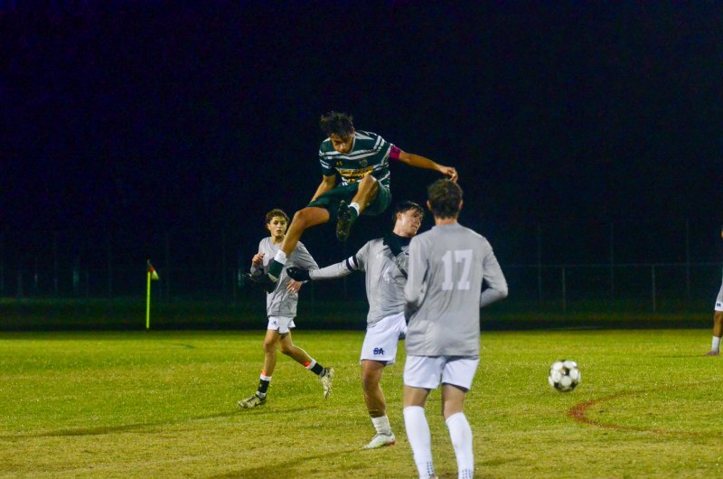 IR’s Pablo Arias gets some crazy air on a 50/50 ball.