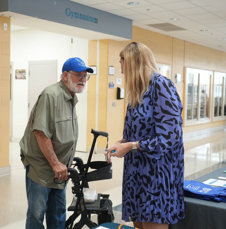 Arlin Berlinger, left, has a conversation with Amy Becker, director of advocacy at the Michael J. Fox Foundation for Parkinson’s Research.