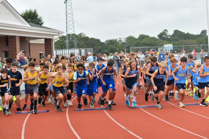 Middle school cross country boys head out at Cape.