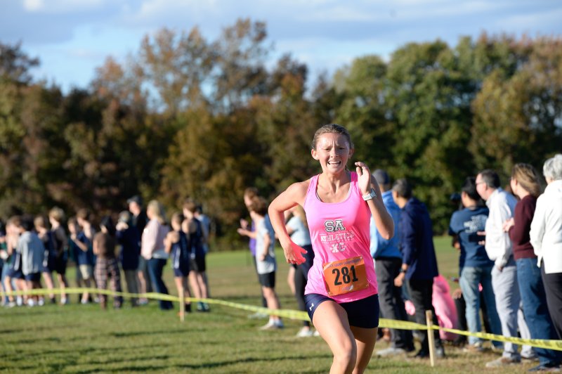 Riley Moriarty of Sussex Academy records a time of 20:30.