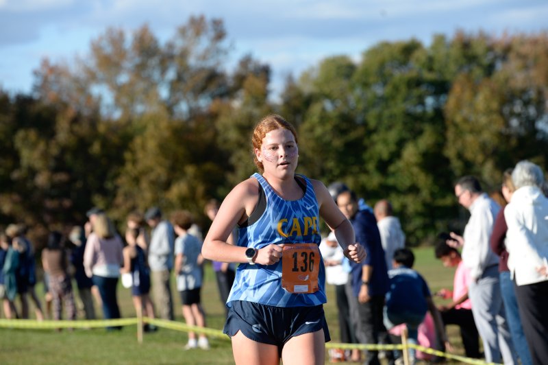 Logan Crotty of Cape cruises to a time of 20:52.