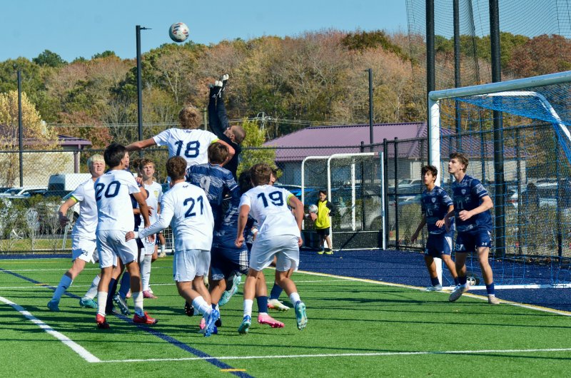 Seahawks senior Austin Taylor gets his hands just above Cape senior Lawson Whaley’s head on a corner.