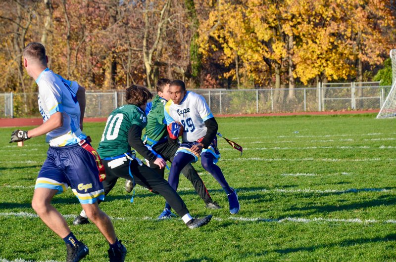 Cape senior Zan Richardson busts a move on a handoff.