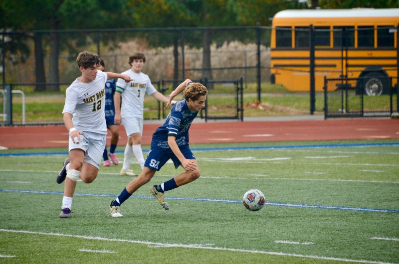 Sussex Academy senior Liam Stegall breaks free.