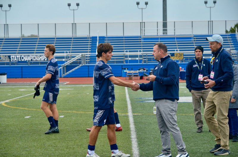 Seahawks All-American George Sapna picks up his final piece of high school hardware following an illustrious career.
