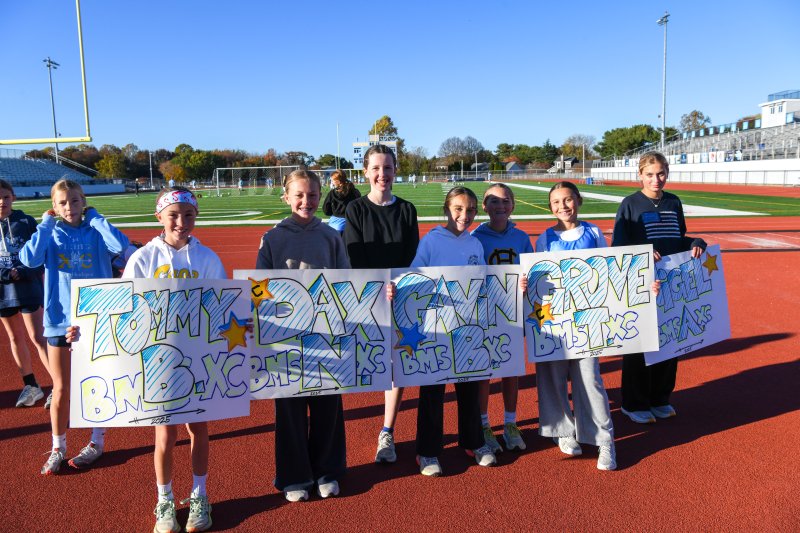 The Beacon girls sign off for the season by cheering on the boys’ team. DAVE FREDERICK PHOTOS