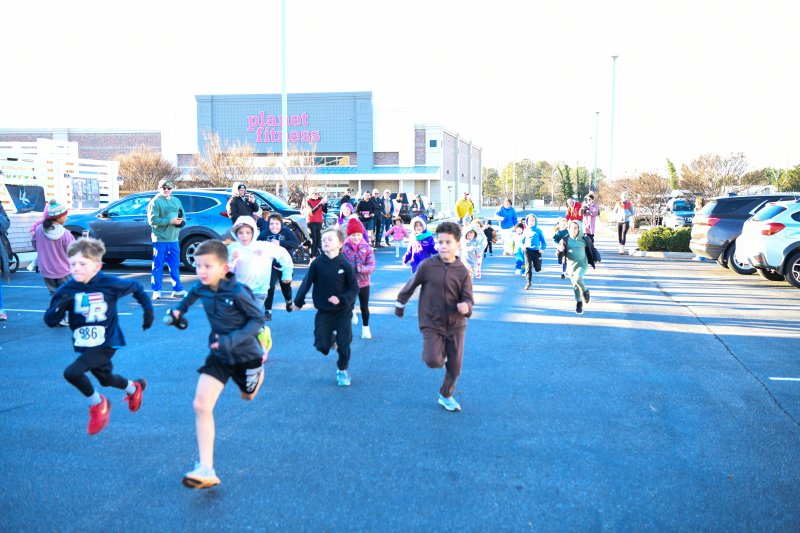 Kiddie K frontrunners fly to the finish line.