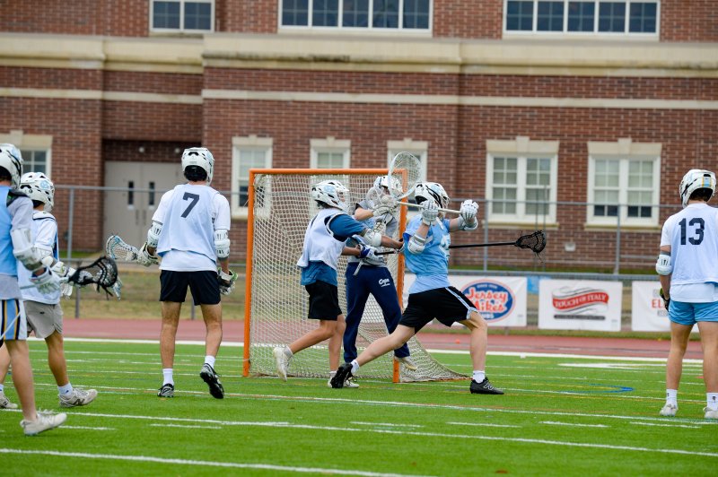 Brenner Short shoots behind the back.