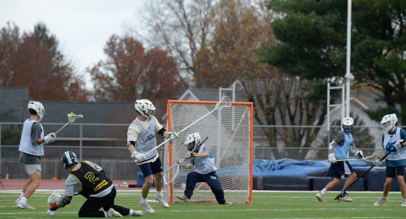 Adan Tekman goes low for a score.