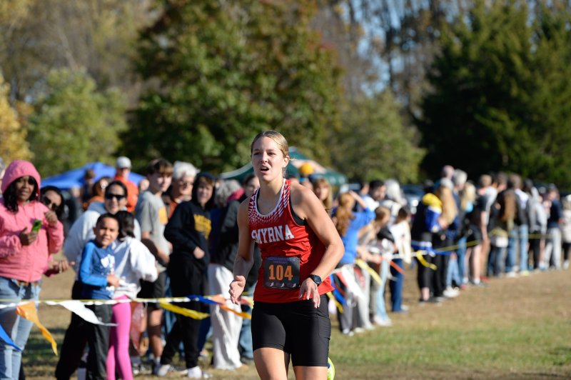 Grace Walker of Smyrna finishes second in 19:45.9.
