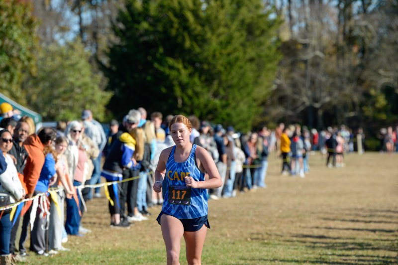 Logan Crotty of Cape finishes in 21:09.