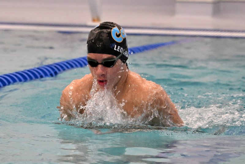 Senior Brooks Leonhartt swims the breast.