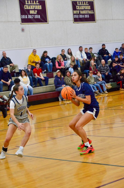 Sussex Academy freshman Barb Carneiro-Duarte loads up for a field goal.