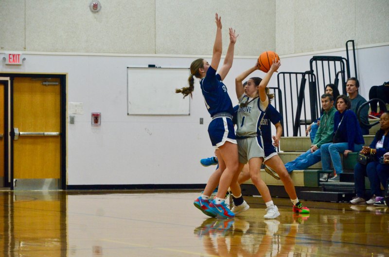Sussex Academy sophomore Reilly Mobilia and freshman Bar Carnerio-Duarte keep the defensive pressure up in the final seconds.