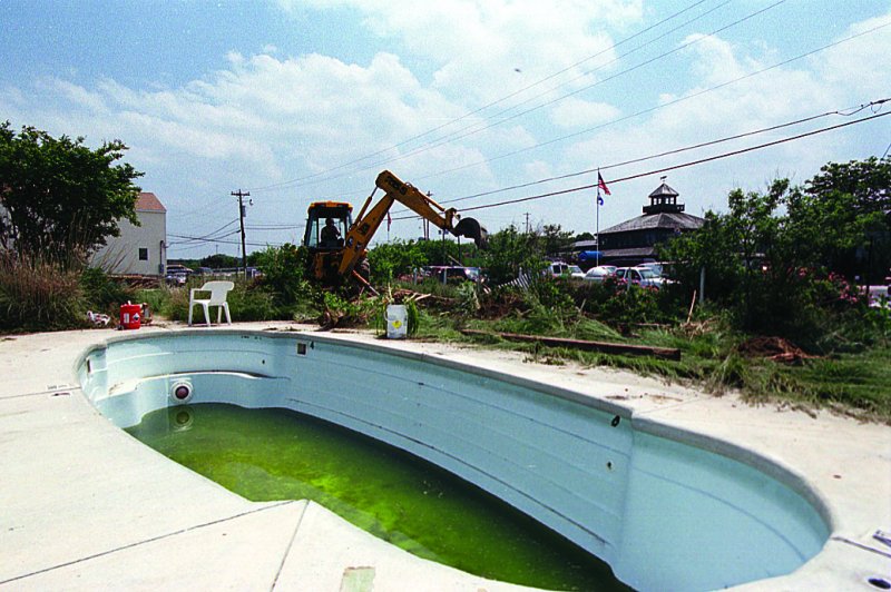 The Angler’s Motel was demolished June 6, 2003, to make way for a condo/hotel/retail complex. CAPE GAZETTE ARCHIVES/ERIK SUMPTION PHOTO