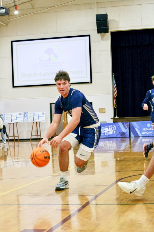 Sussex Academy sophomore Mason Glover gets toward the paint.