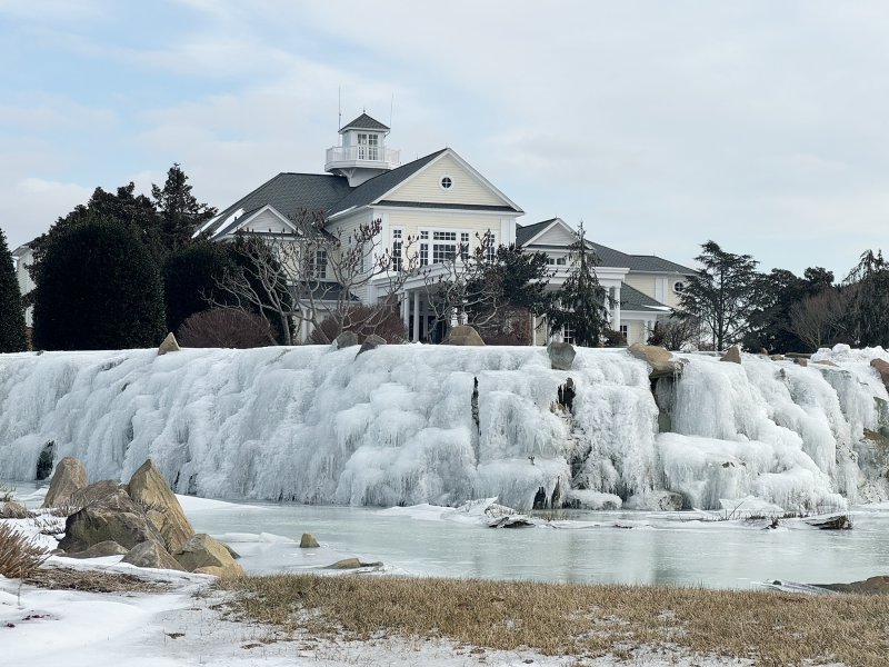 The water feature in front of the Baywood Greens clubhouse illustrates how cold it’s been in the Cape Region. NICK ROTH PHOTOS