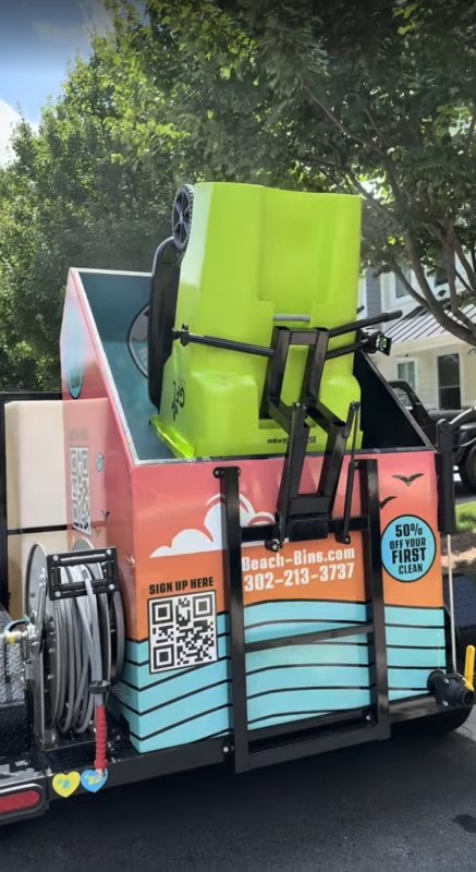 Beach Bins’ custom-built cleaning trailer in action.