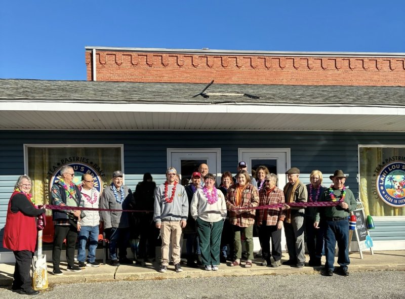 Locally owned coffee shop opens in Millsboro