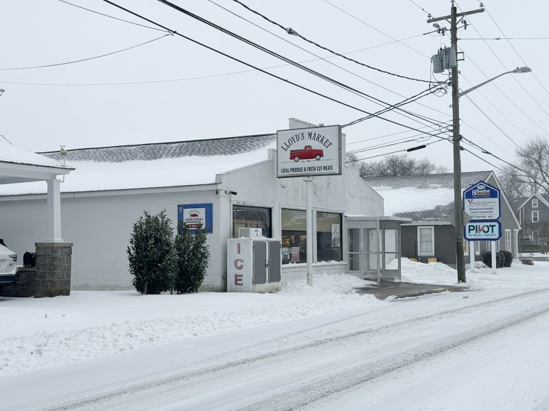 Lloyd’s Market in Lewes is open for anyone who needs to pick something up during the storm. NICK ROTH PHOTO